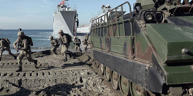 Zırhlı amfibi hücum araçları için imzalar atıldı