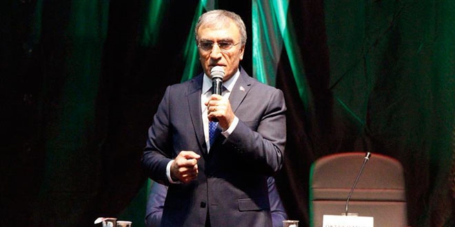 'Hay�rc�lar, bir okusalar eminim �sluplar�n� de�i�tirecekler'