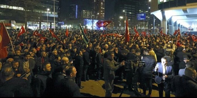 AA: Bakan Kaya, Almanya'ya do�ru yola ��kt�