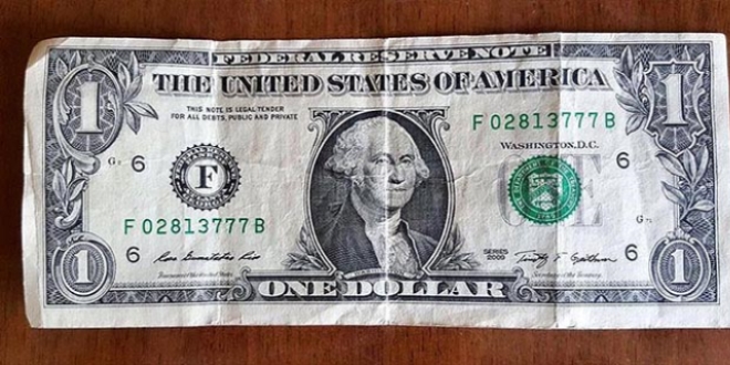 İmha edilen üniformadan 'F serisi 1 dolar' çıktı