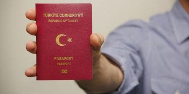 Ukrayna'ya pasaportsuz seyahat başlayacak