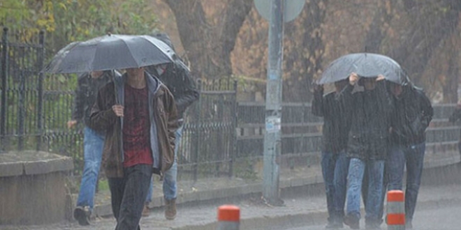 Meteoroloji'den 3 il için çok kuvvetli yağış uyarısı