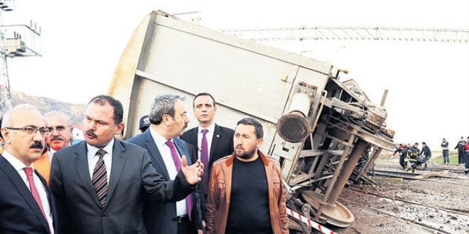 Trene yüklenen 58 ton fazla ağırlık ölüme sürükledi