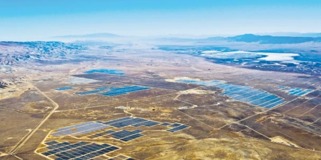 Güneş enerjisinde 1.3 milyar $'lık yarış