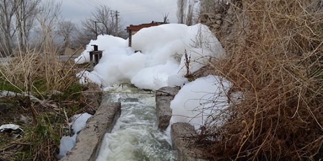 O derenin suyu yeniden k�p�rd�