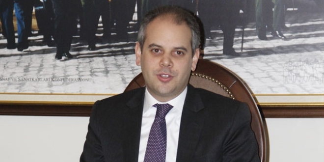 'Yüreğin varsa çık ortaya. Tutan yok seni'