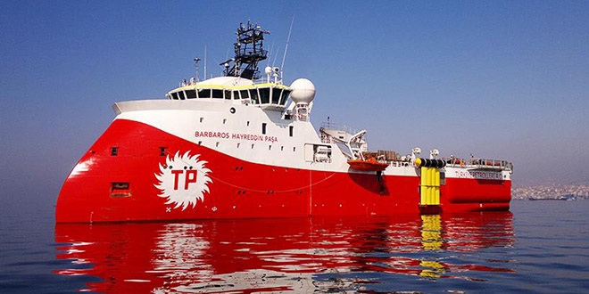 Karadeniz'de doğalgaz ve petrol aranıyor