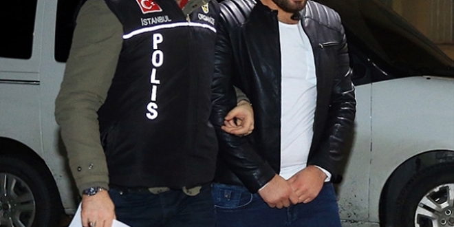 Adana'da yasa dışı bahis operasyonu: 14 gözaltı