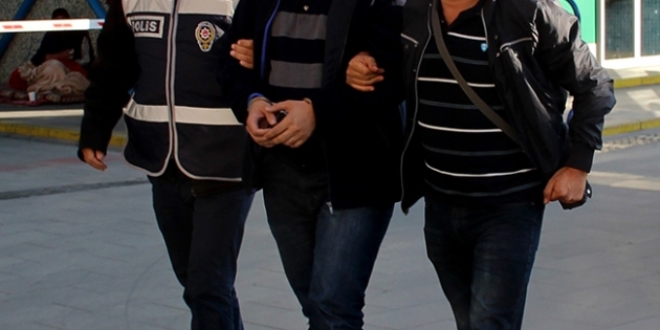 Kastamonu'da eski hakim FETÖ'den gözaltına alındı