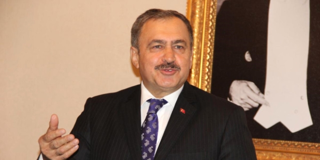 'Hay�r' verin diye, gazetelere T�rk�e man�et at�yorlar'