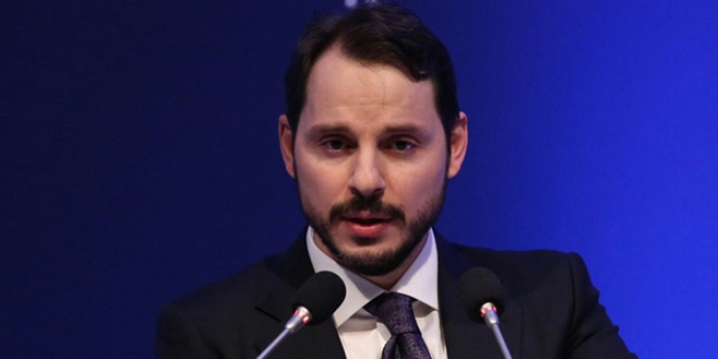 Albayrak: T�rkiye'yi dar kal�plara sokmaya �al��anlar...
