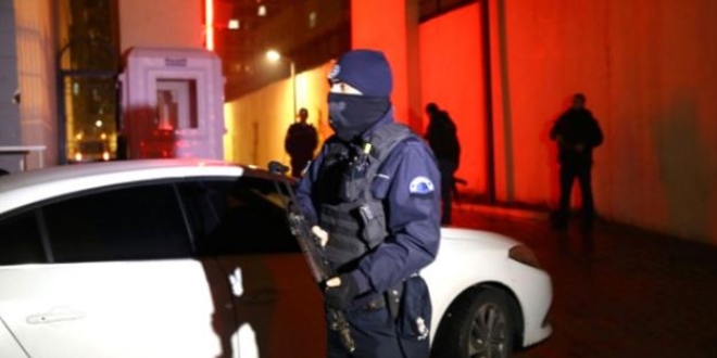 stanbul'da DEA'e eleman kazandran 3 kii tutukland