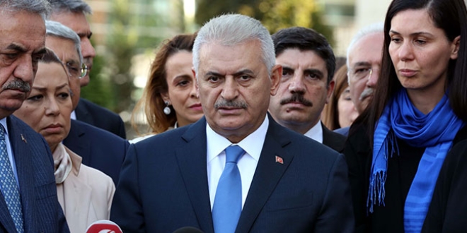 Ba�bakan Y�ld�r�m Bitlis Valisi ��nar'dan brifing ald�