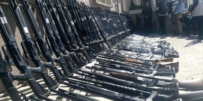 Sünnet malzemeleri satan dükkan cephanelik çıktı!