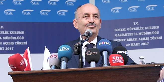 'Milletin ümüğünü sıkarak sefa sürenler bedel ödeyecek'