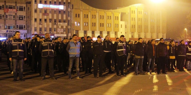 Uşak polisinin 'Güven 64 Tatbikatı'