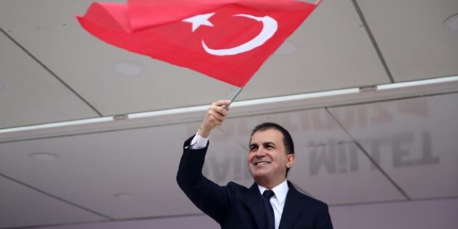 Ömer Çelik: CHP'nin vesayet marketi kapanacak