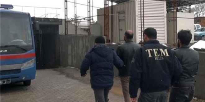 Bitlis'te PKK'ya ynelik operasyonda 8 kii tutukland
