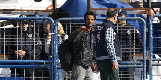18 sığınmacı Yunanistan'dan Türkiye'ye geri gönderildi