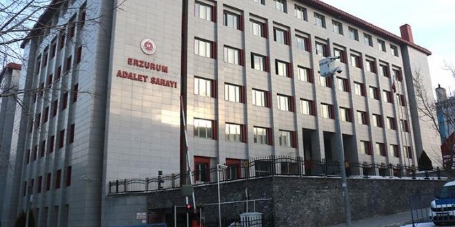 'Diğer bankalardan para çekip Bank Asya'ya aktarmış'