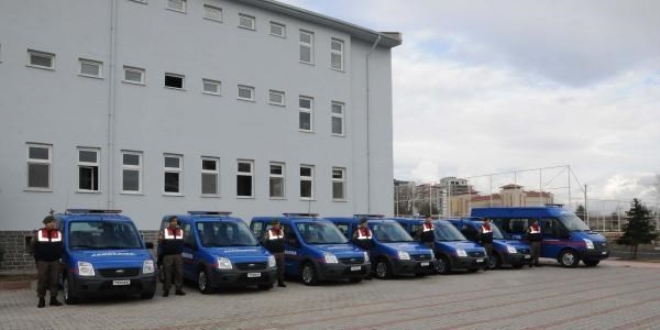 Jandarma araçları bu plakayı takacak