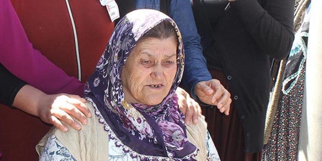 ehit Halisdemir'in annesi topraa verildi