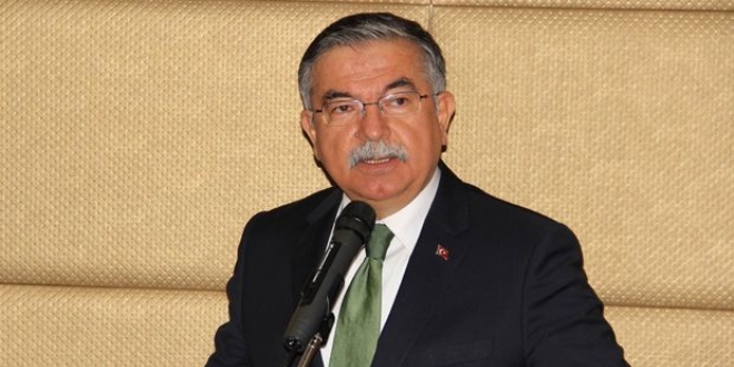Bakan Yılmaz: Ankara'nın çatık kaşlı bürokratları...