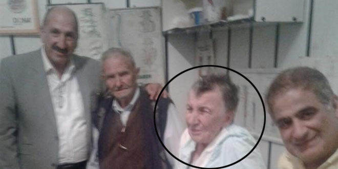 Öğretmenin cenazesini eski öğrencileri kaldırdı
