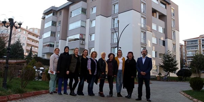 Her apartman bir öğrenci okutuyor