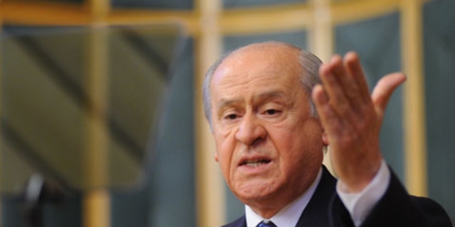 Bah�eli: FET� ile Papa aras�nda hi� bir fark yoktur