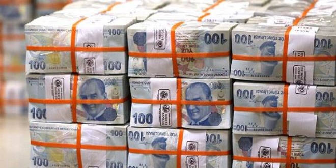 Hazine 2,2 milyar lira borçlandı