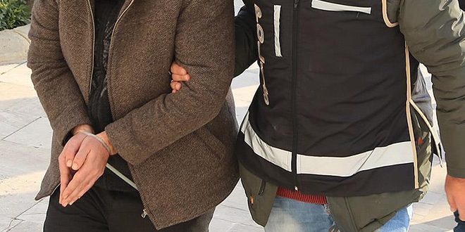 Sakarya'da eş zamanlı operasyon: 5 kişi gözaltında