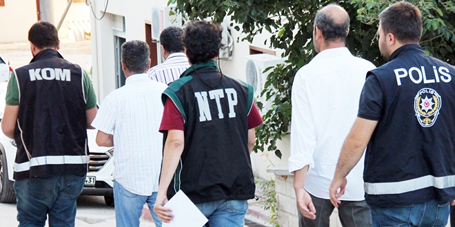 FETÖ sanığı duruşmada mahkeme heyetini tehdit etti