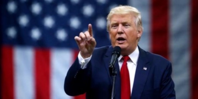 Trump: Suriye'ye askeri müdaheleyi düşünüyoruz