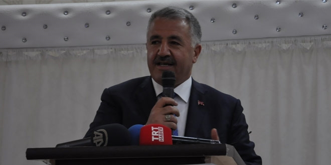 'SSK eczanesinde ilaç için üç gün beklendiğini biliyorum'