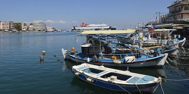 Dikili'den Midilli'ye feribot seferi düzenlenecek