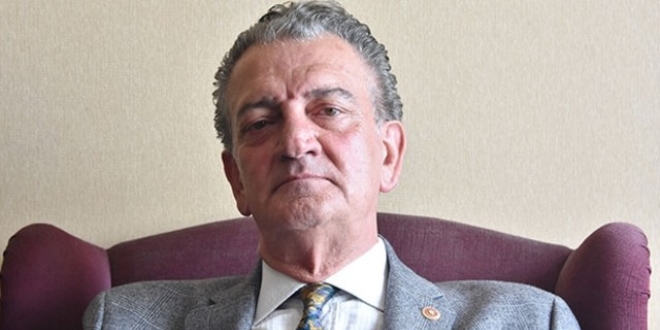 'Her iki partinin vekilleri de okumadan imzaladı'