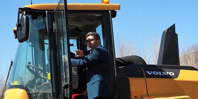 Kaymakam: Belediye kaynakları başka yerlere aktarılmış