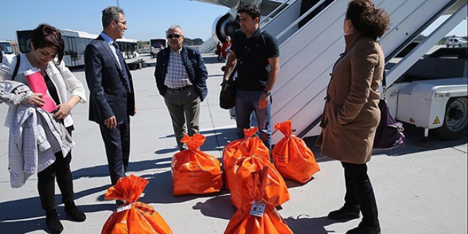 Kanada'da kullanılan oylar Türkiye'ye getirildi