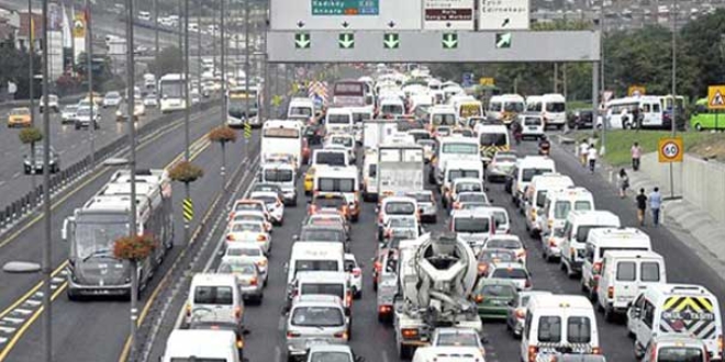 İstanbul'da yarın bazı yollar trafiğe kapanacak