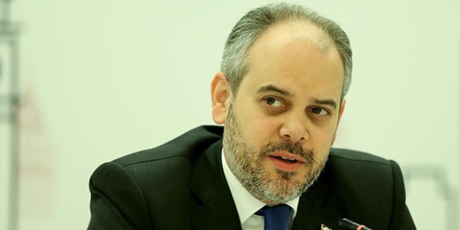 Bakan K�l��: Kontroll� darbe a��klamas� bir faciad�r