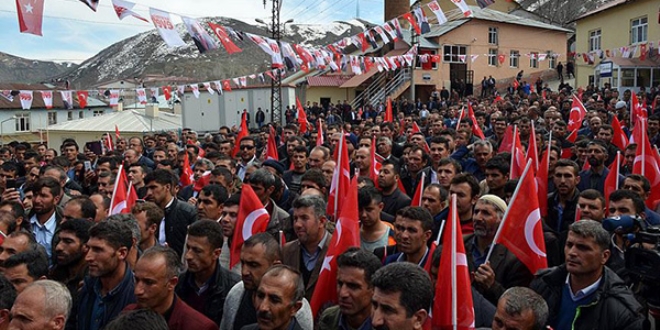 Bitlis'te 'Terre Hayr, Huzura Evet' mitingi