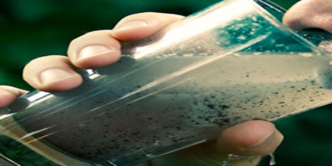 D�nyada 2 milyar ki�i kirli su i�iyor