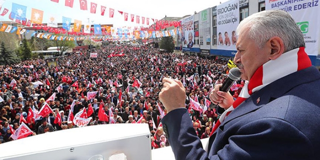 Yıldırım: Niye bu anayasa değişikliği çok konuşuluyor?
