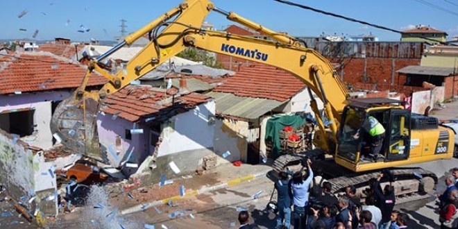 Bal�kesir'de davullu zurnal� y�k�m