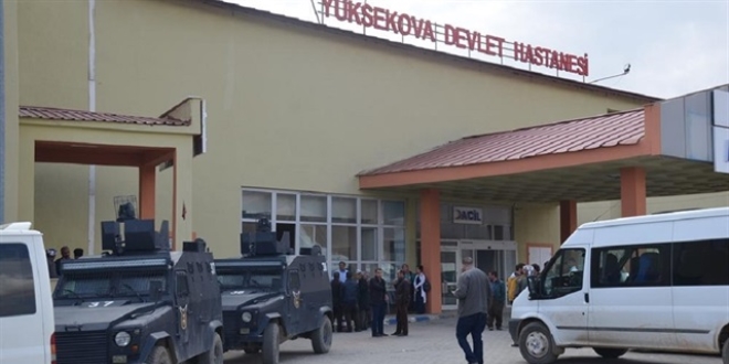 Karakolda yangın: 14 asker dumandan etkilendi