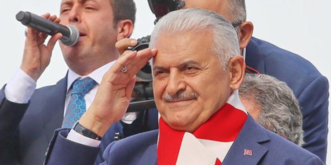 'Hükümetler otel odalarında değil, sandıkta siz kuracaksınız'