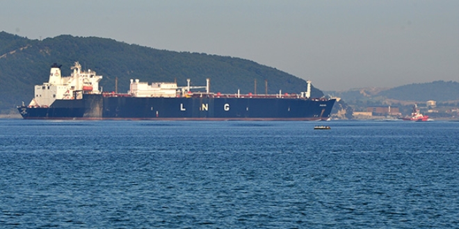 LNG tankeri anakkale Boaz'ndan geti