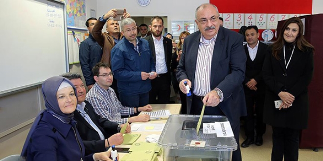 'Çoğunluk neye karar verirse biz ona tabi olacağız'