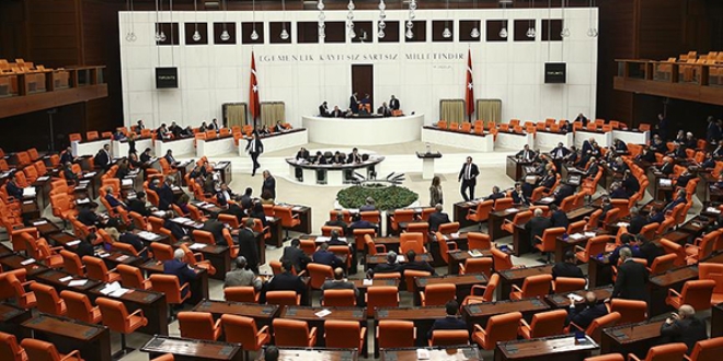 TBMM'de mesai yeniden başlıyor, OHAL görüşülecek